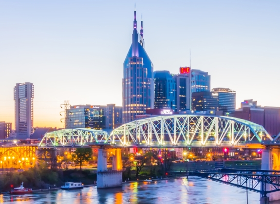 AU-NASHVILLE-MEMPHIS-NEW-ORLEANS-Nashville-Skyline-iStock_66879667_XXLARGE-1800X600