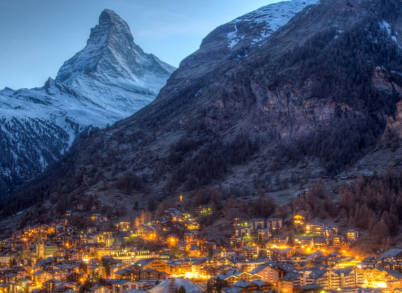Zermatt-View-of-Matterhorn_1280x550