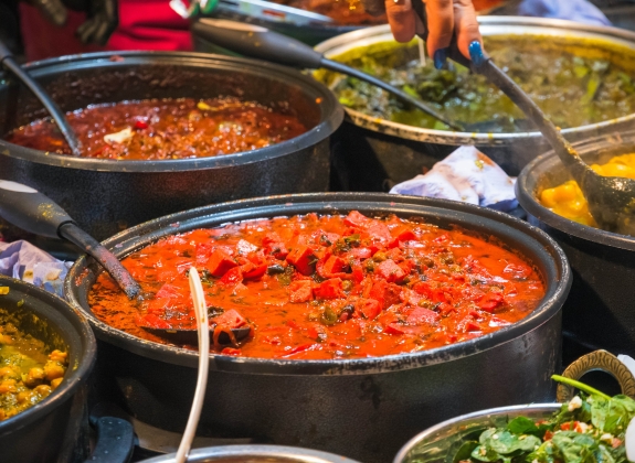 variety-of-curries-brick-lane-market-london
