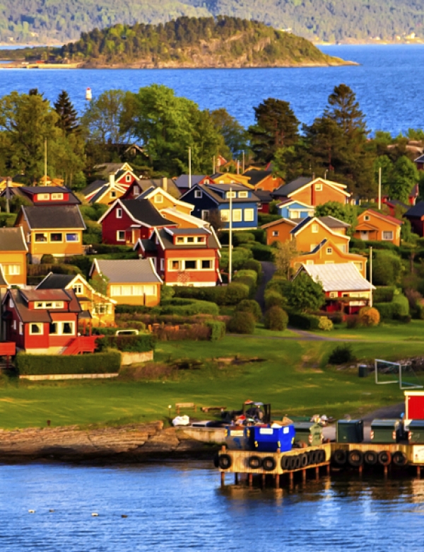 Fjord - iStock_000056012728_Full 1800x600