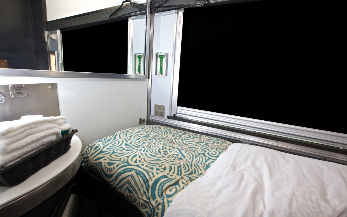 via rail Bedroom for One