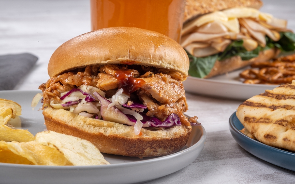 lunch options onboard Amtrak trains