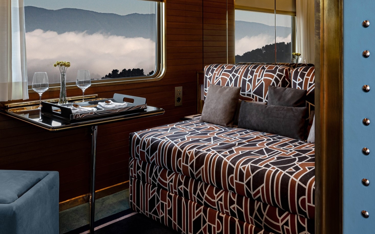 deluxe-cabin_la-dolce-vita-orient-express