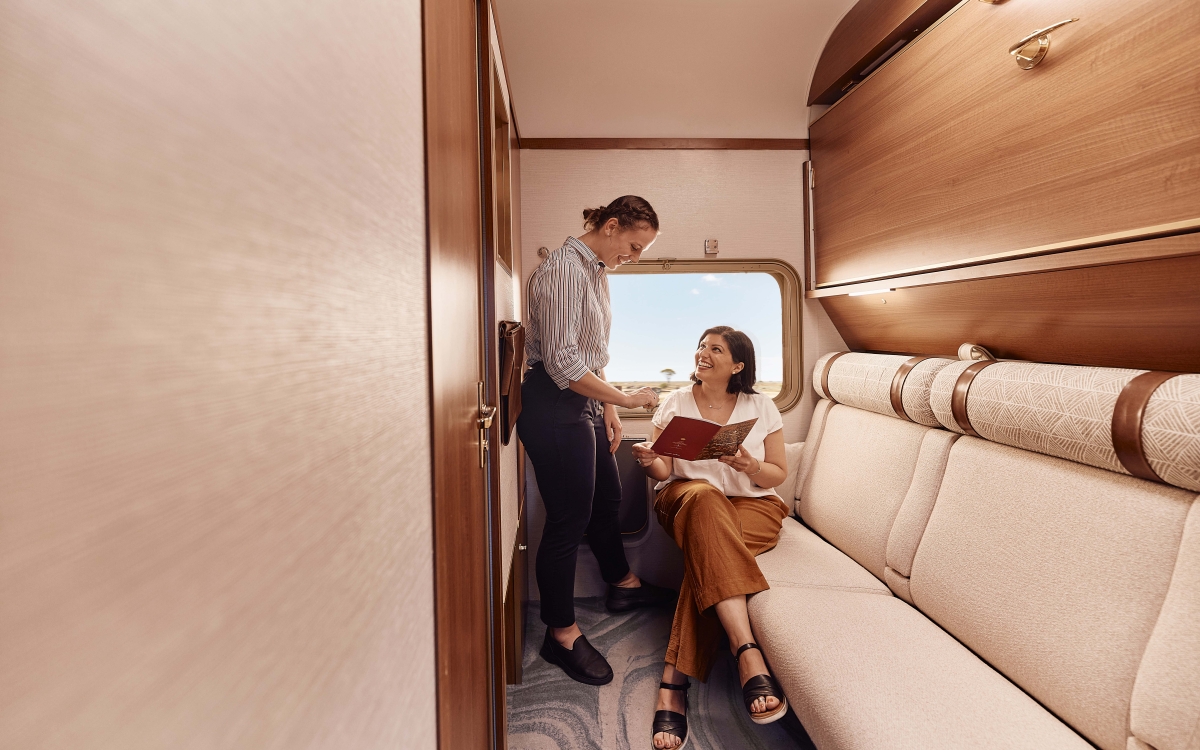 ghan_gold_premium_twin_cabin_-_day_configuration_4