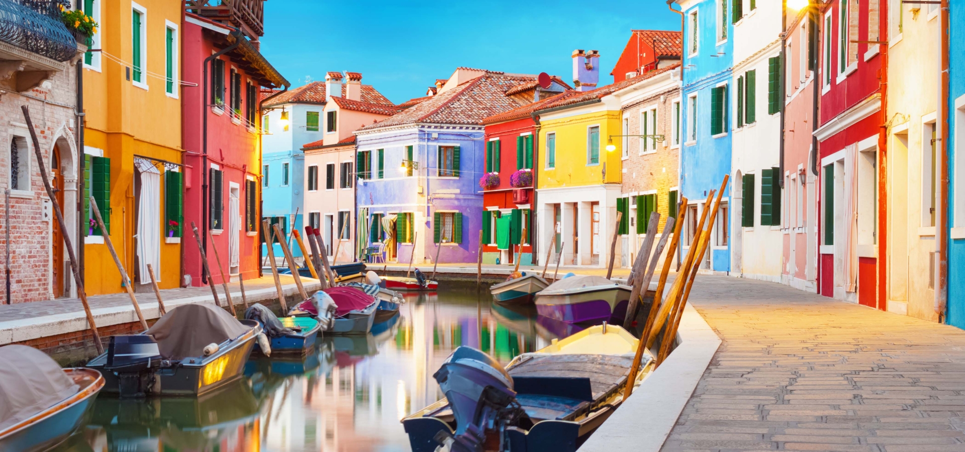 burano_venice_italy