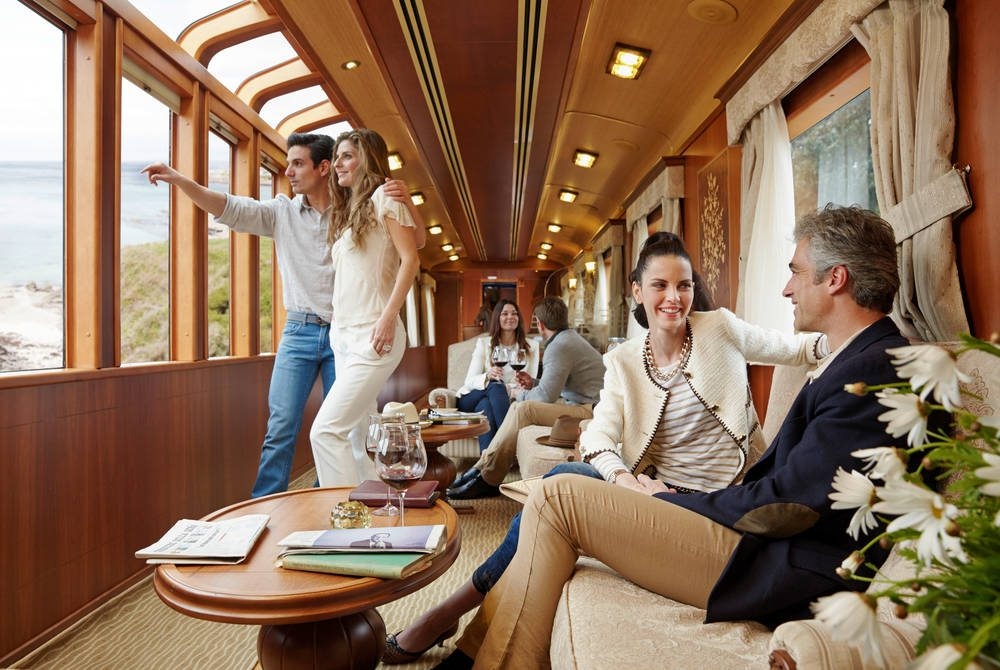 Costa Verde Express train car