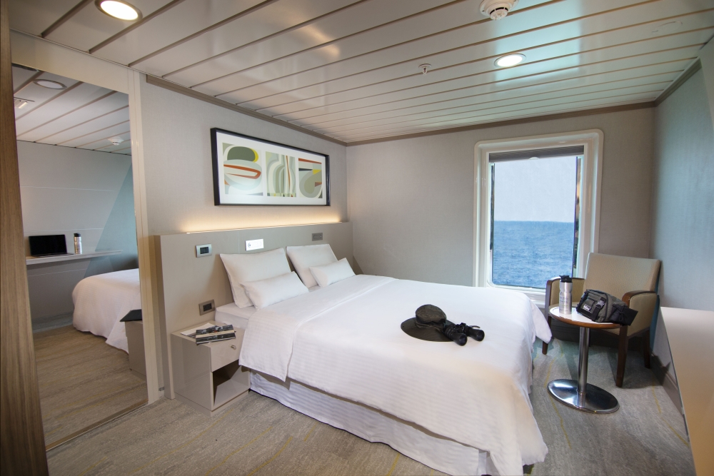 la-pinta-yacht-cabin-luxury-interconectada