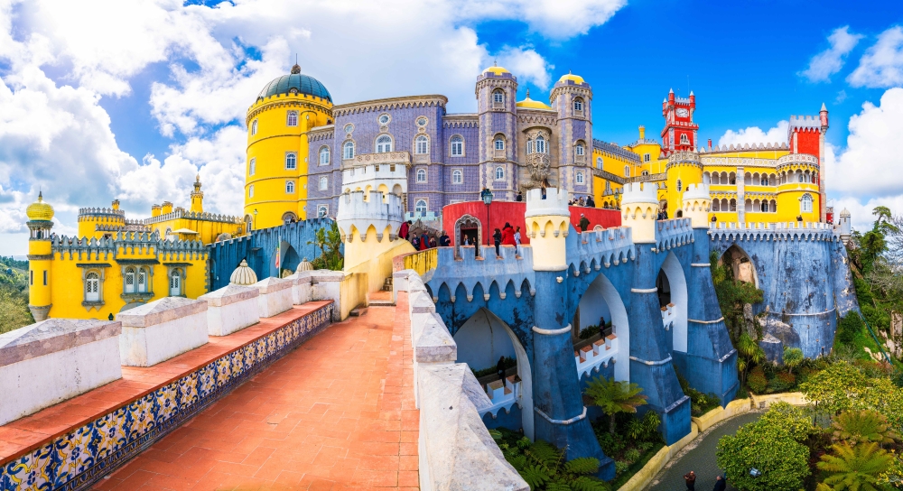 lisbon-portugal_1263313438_web