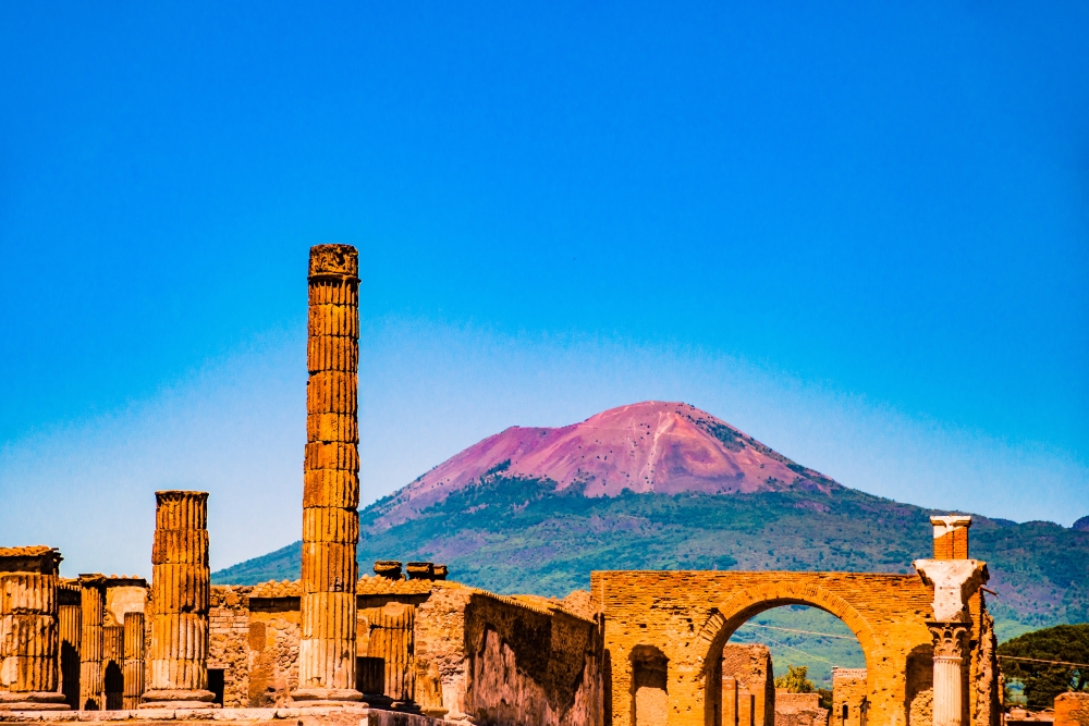 sorrento_569944639_web
