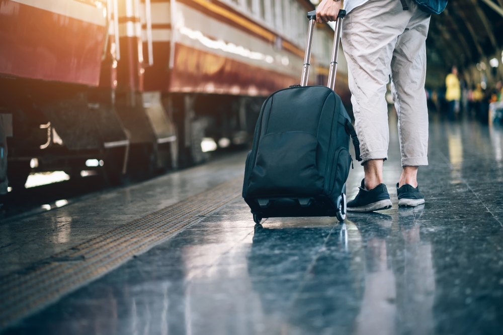 suitcase-luggage-train-station